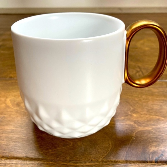 STARBUCKS 2013 White Geometric Coffee Mug Bronze Handle Cup - Picture 1 of 7